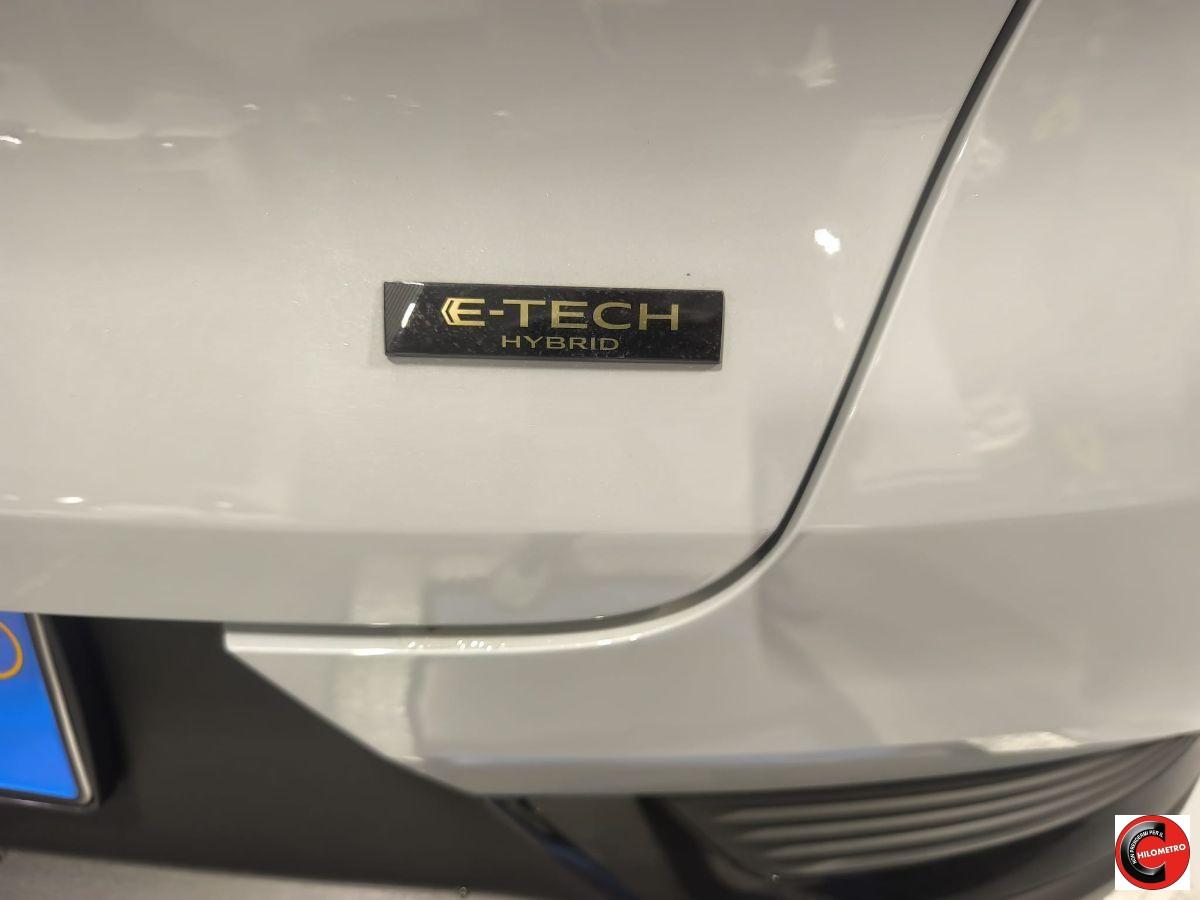 RENAULT - Captur - Full Hybrid E-Tech 145 CV Techno