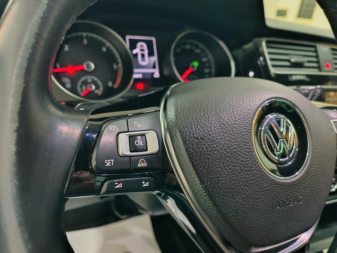 Volkswagen Golf 1.6 TDI 5p. Highline BlueMotion Technology