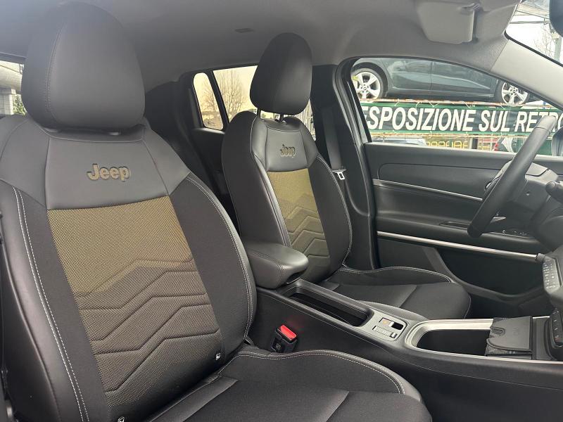 Jeep Avenger full-electric Summit fwd 156cv auto