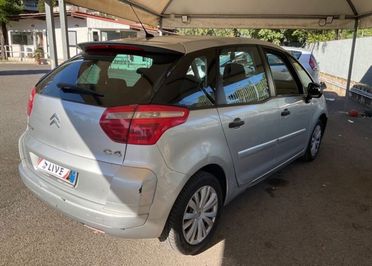 Citroen C4 Picasso 1.8 Elegance
