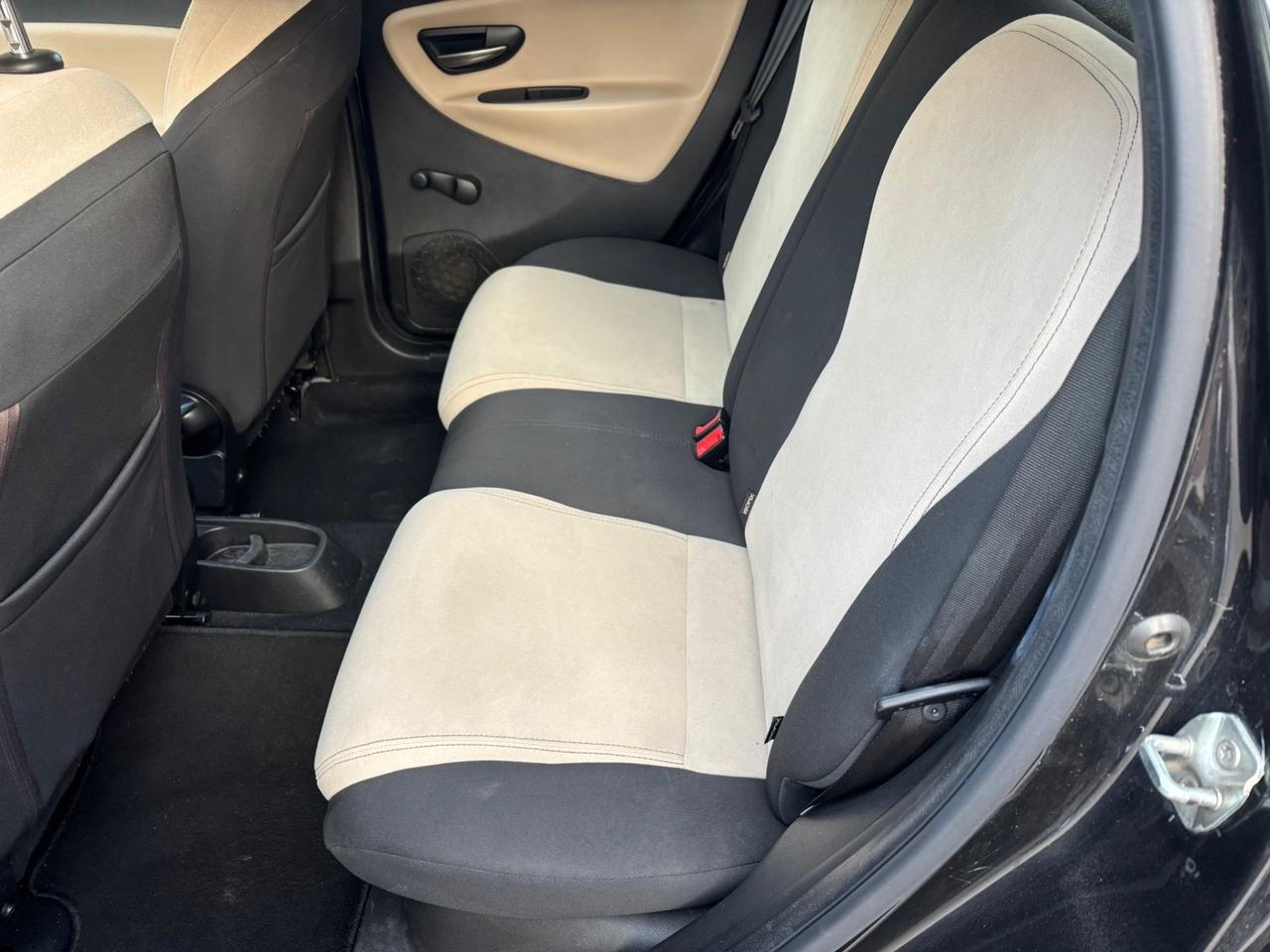 Lancia Ypsilon 1.2 69 CV 5 porte GPL Ecochic Platinum