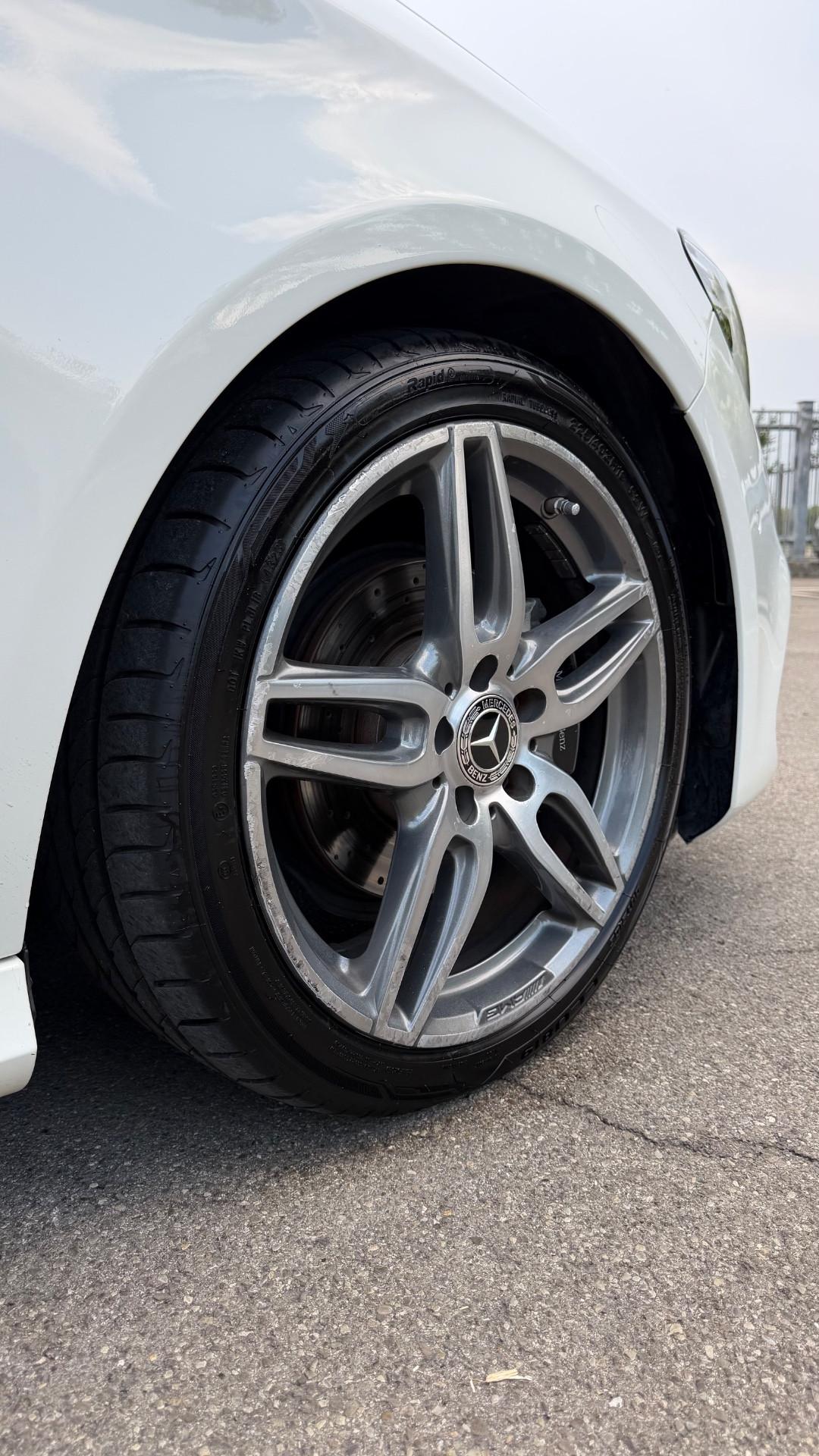 Mercedes-benz CLA 180 d Premium
