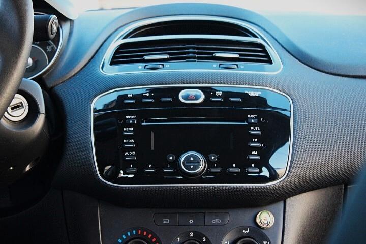 Fiat Punto 1.2 8V 5 porte Street EX PENSIONATO COME NUOVA