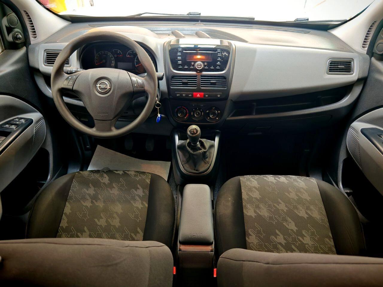 Opel Combo Tour 5 Posti 1.4