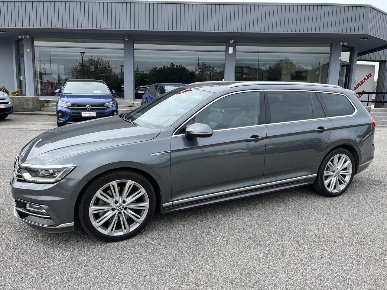 VW PASSAT SW 2000 TDI 240 CV DSG 4X4 R.LINE