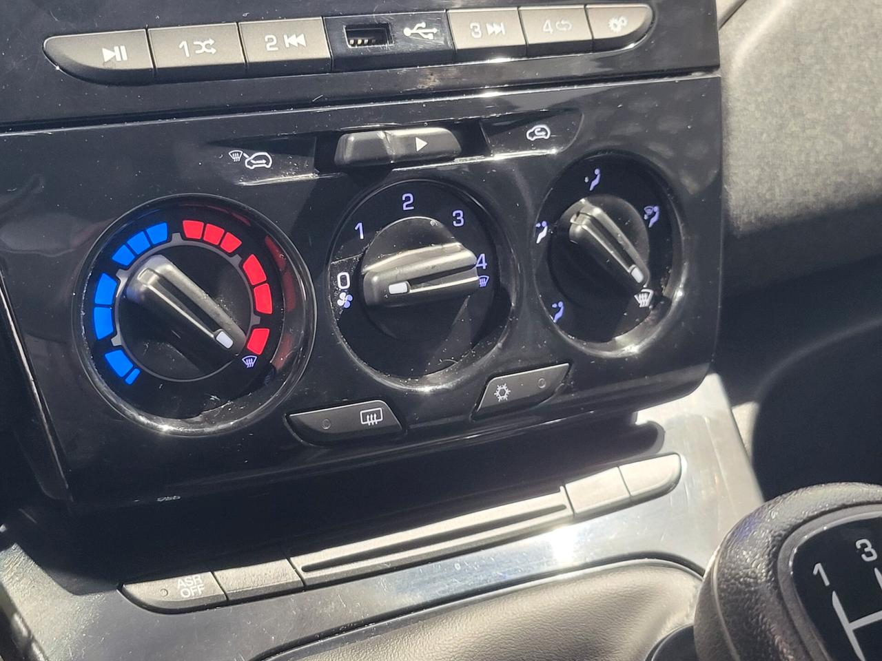 Lancia Ypsilon - 2020 1.2 69 CV Elefantino Blu