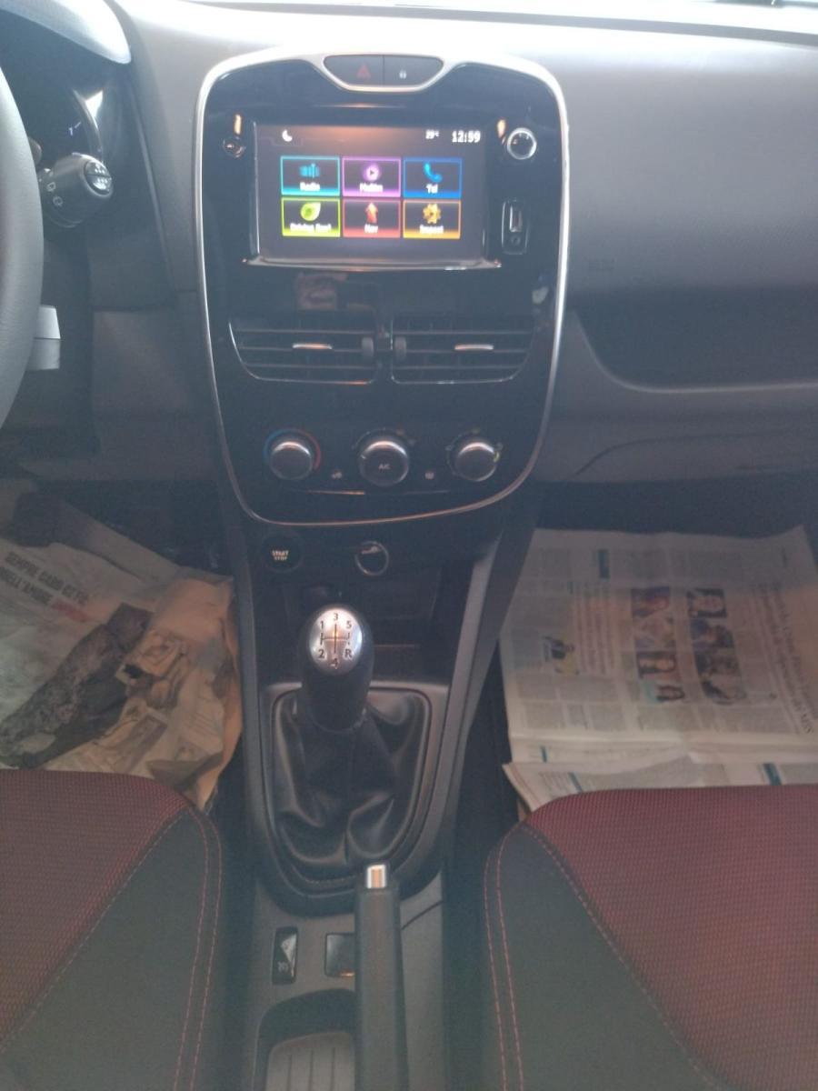 RENAULT Clio 1.2 75CV 5p. Authentique 2016