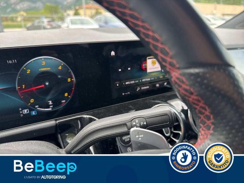 Mercedes-Benz GLA 180 D PREMIUM AUTO