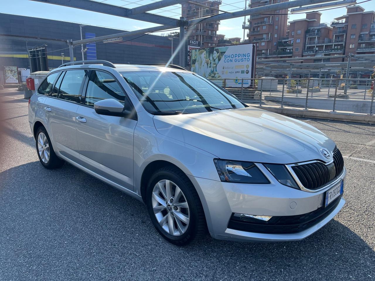 Skoda Octavia 1.0 TSI Wagon Executive
