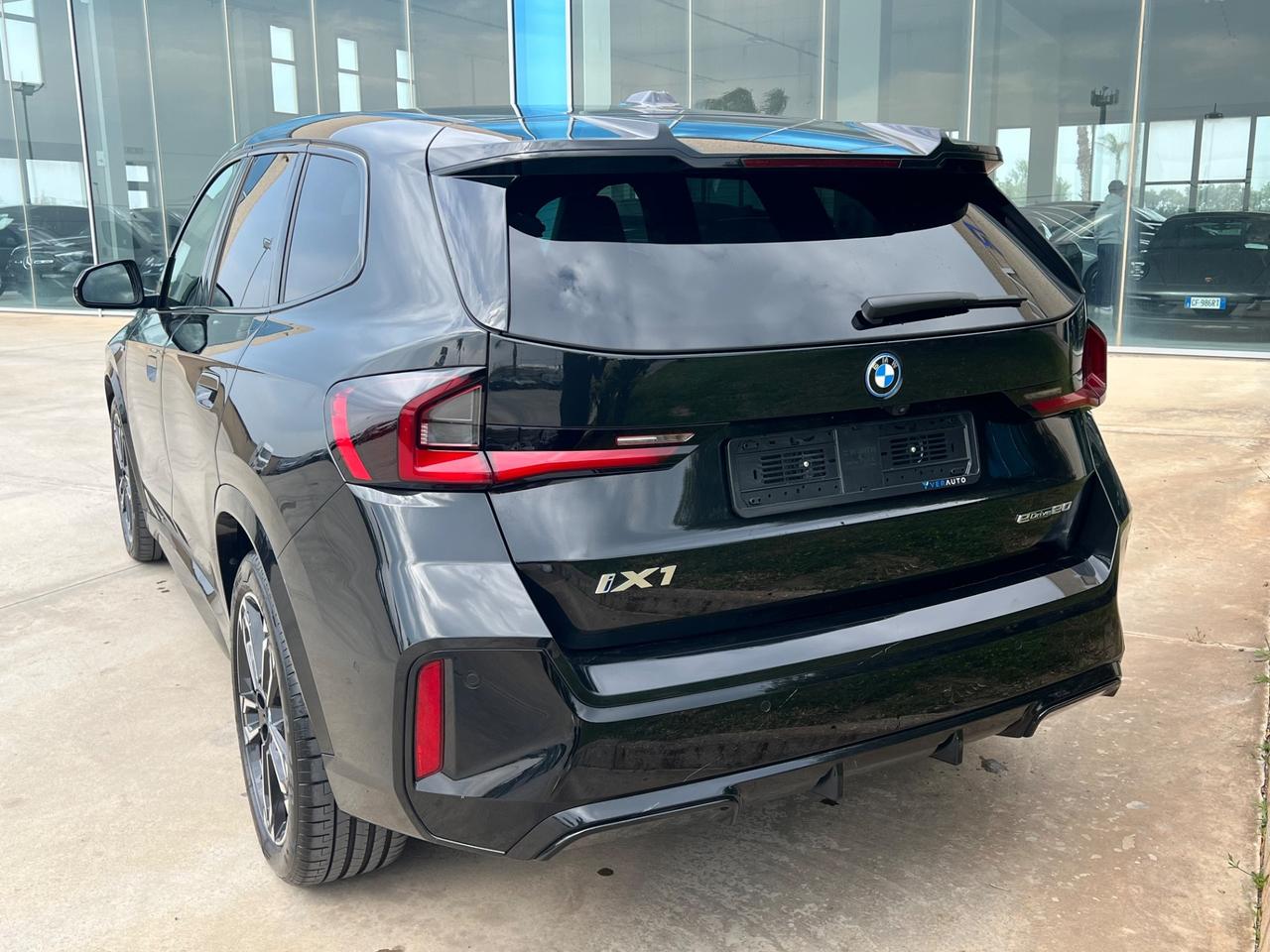 Bmw IX1 eDrive 20 Msport Pro possibilità noleggio no scoring