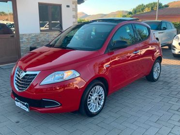 Lancia Ypsilon 1.2 69 CV Platinum 2015 TETTO APRIBILE