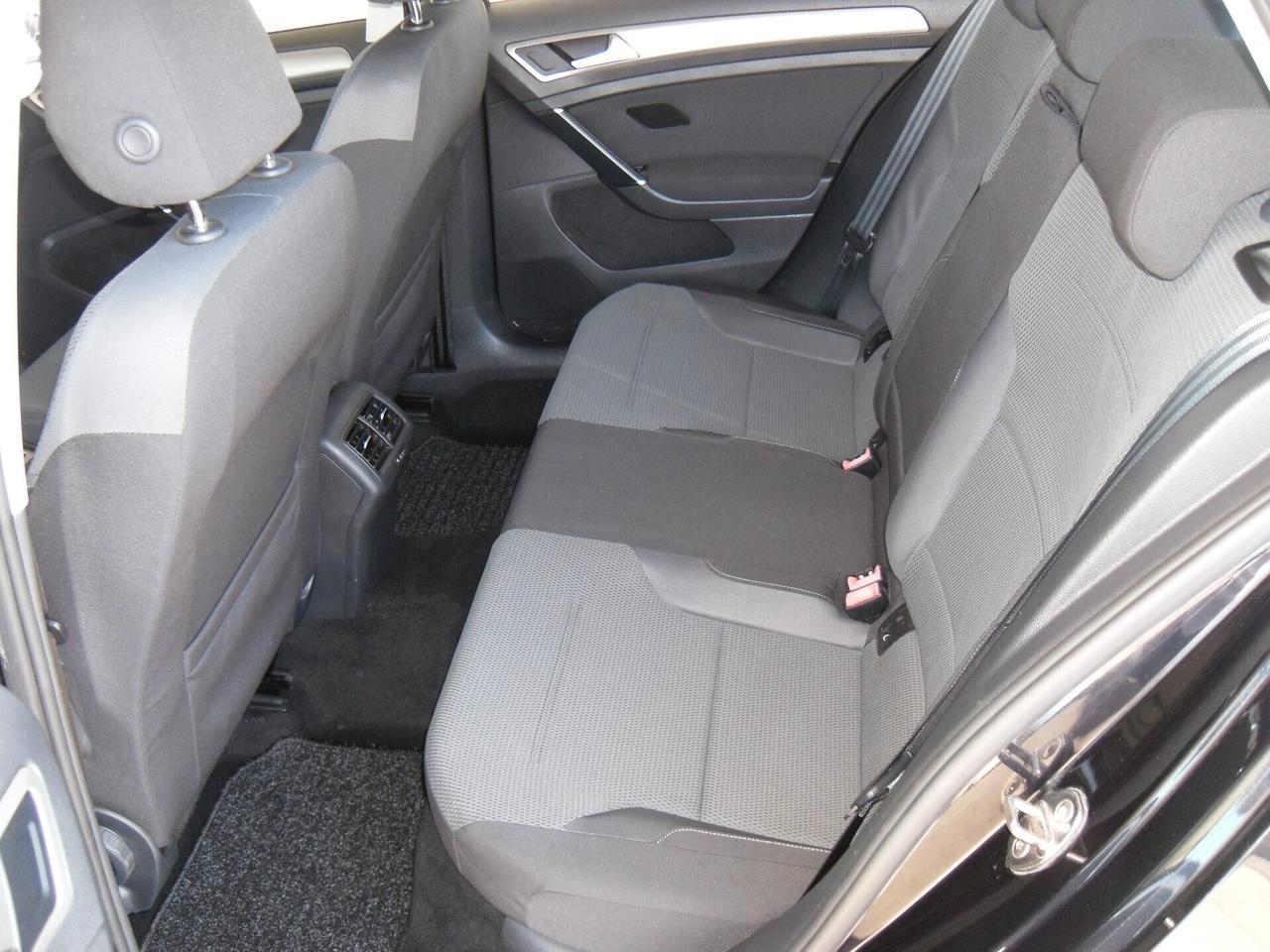 Volkswagen Golf 7 1.6 TDI 105 cv Business