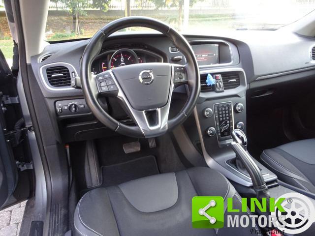 VOLVO V40 D2 Geartronic Business Plus