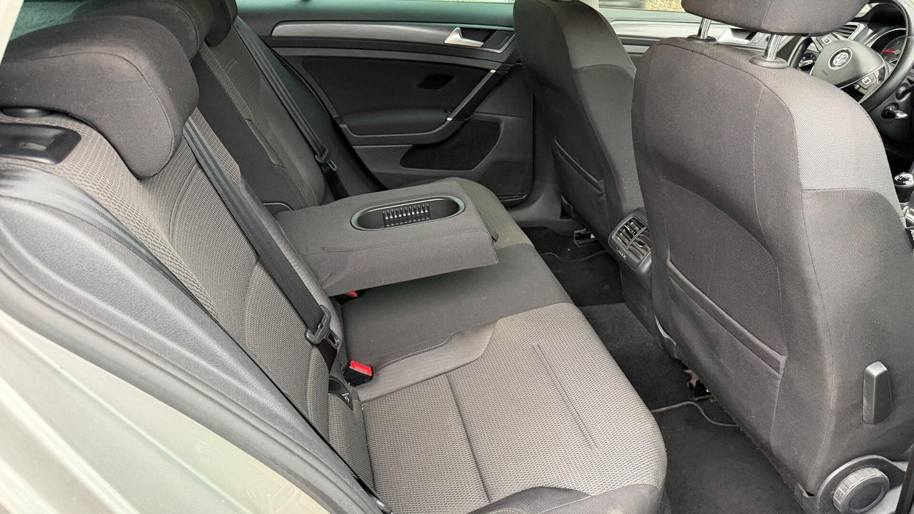 VW GOLF 1.6 TDI 110 CV EURO6B. BlueMotion Tech