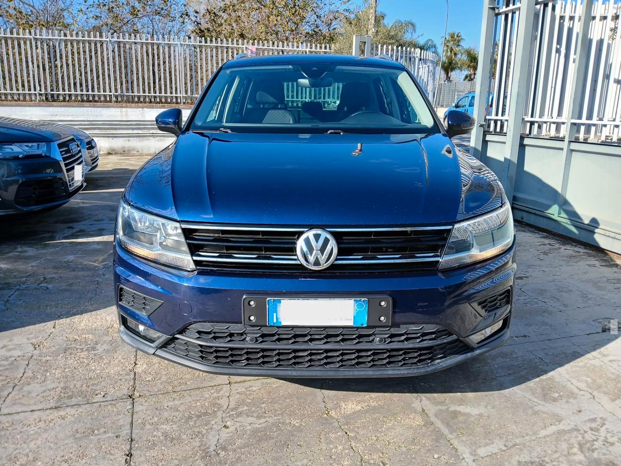 Volkswagen Tiguan 2.0 TDI SCR DSG 4MOTION Business BMT