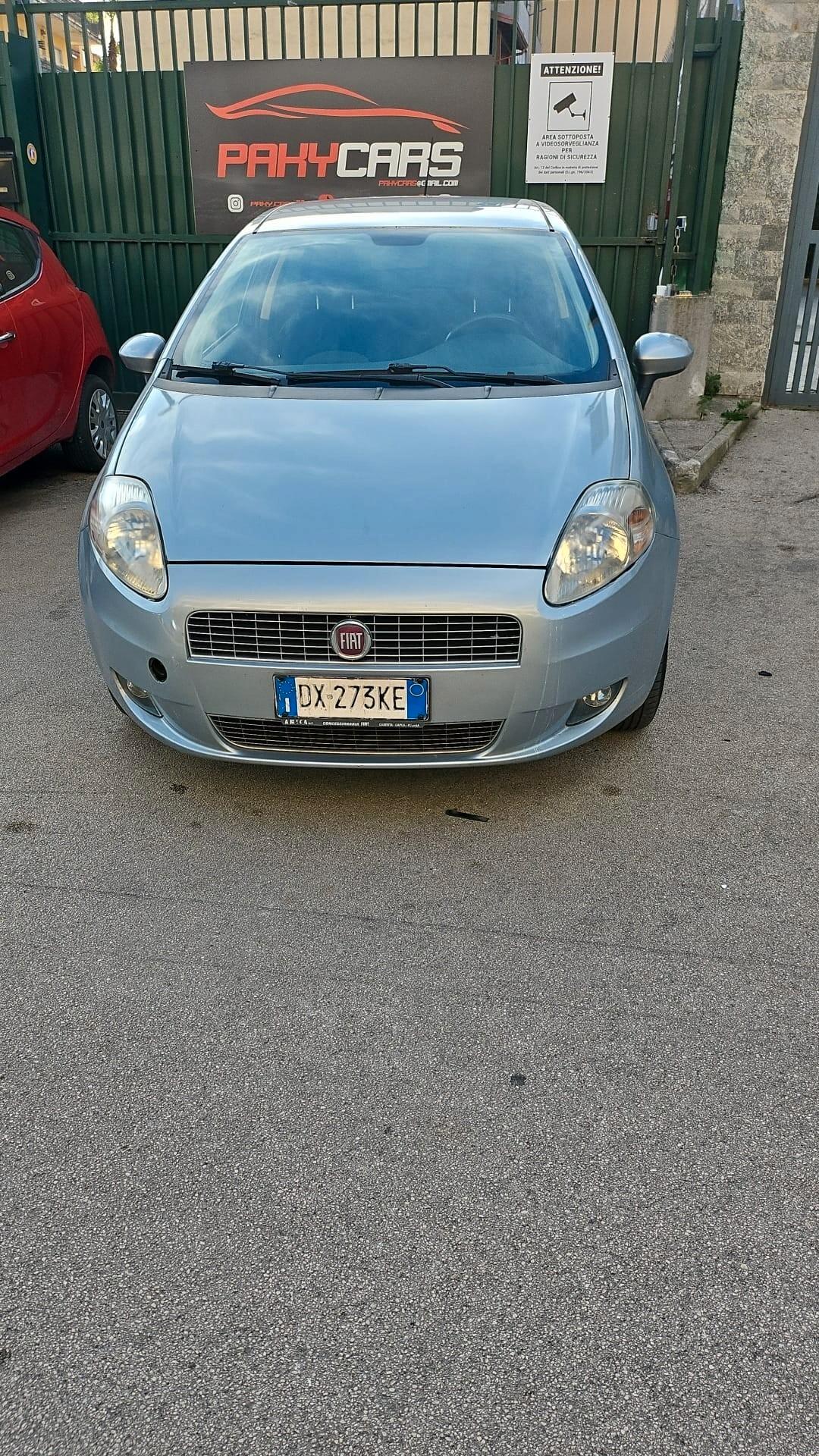 Fiat Grande Punto GRANDE PUNTO 1.4 3P DYNAMIC NATURAL POWER