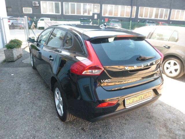 Volvo V40 D2 Inscription NEOPATENTATO