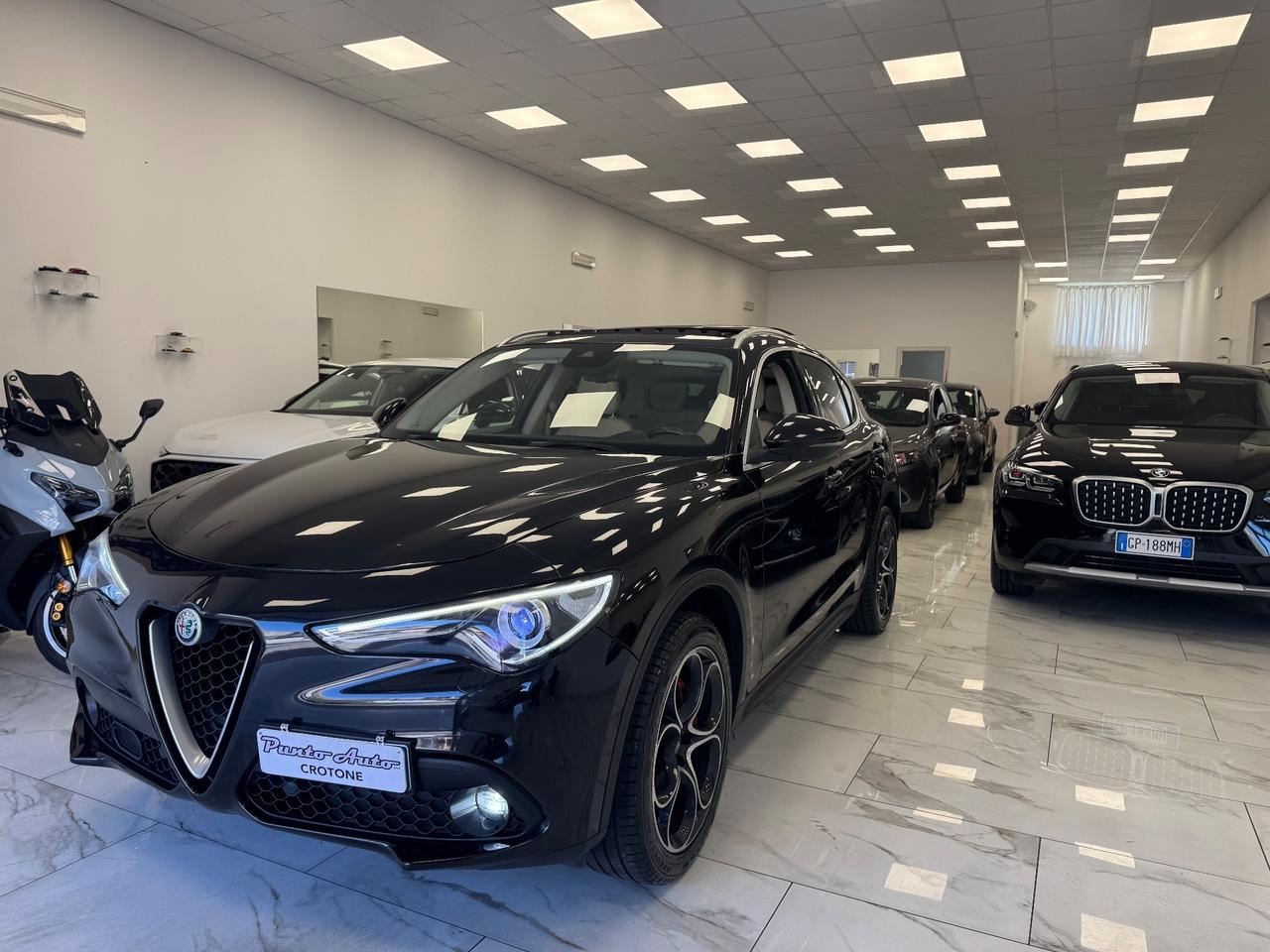 Alfa Romeo Stelvio 2.2 Turbodiesel 210 CV AT8 Q4 Executive