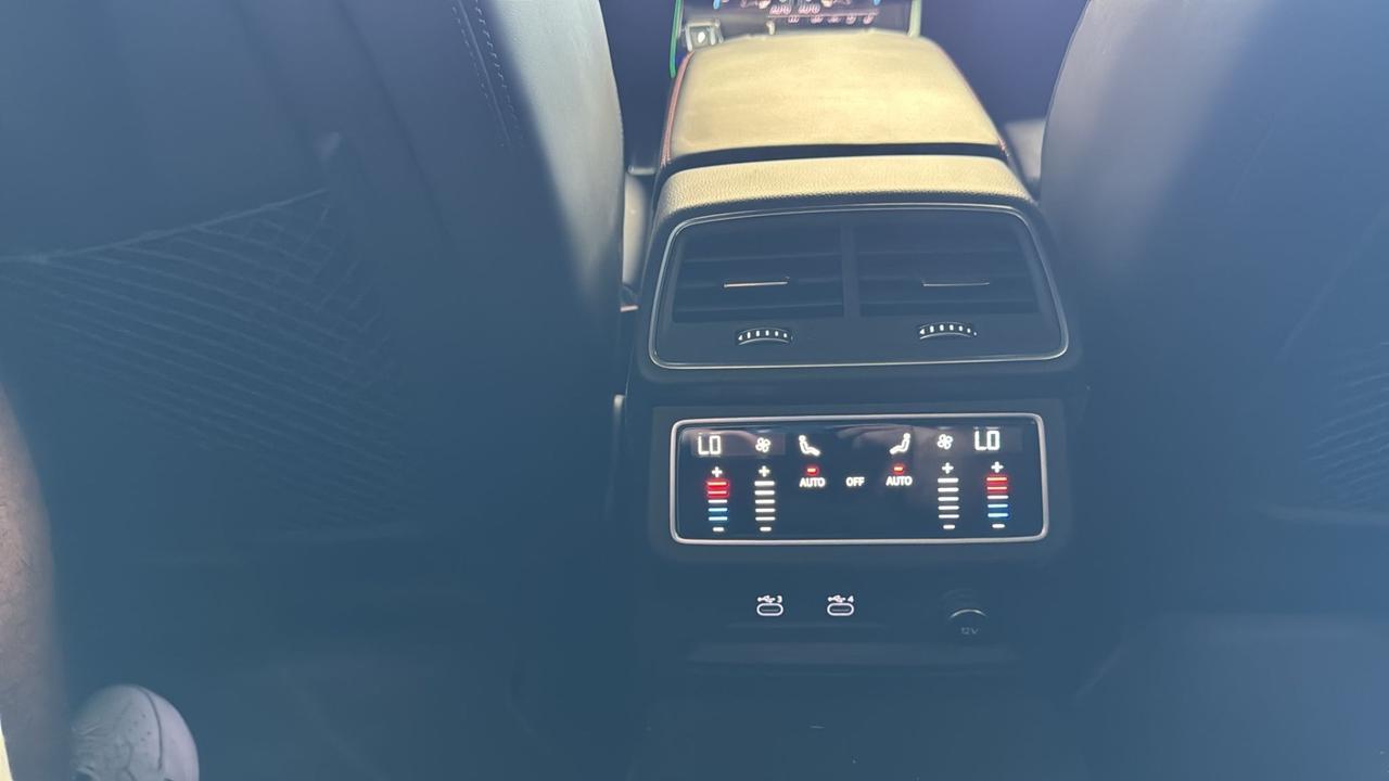 Audi A6 RS 6 Avant 4.0 TFSI V8 quattro tiptronic Performance