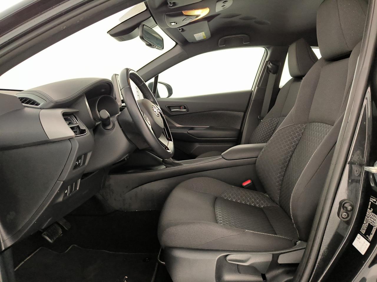 Toyota C-HR 1.8h active e-cvt