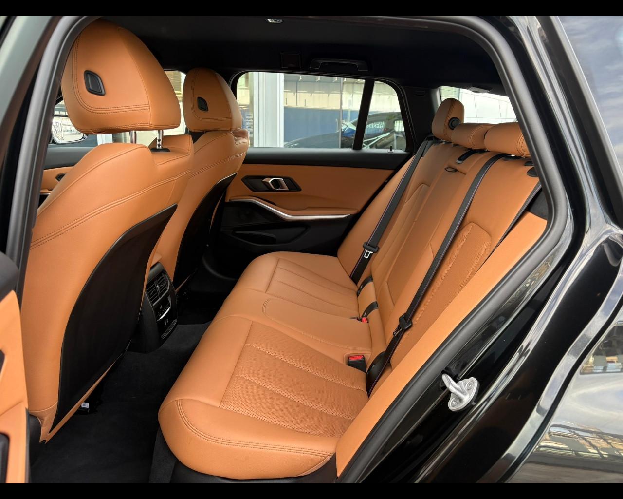 BMW 318d Touring