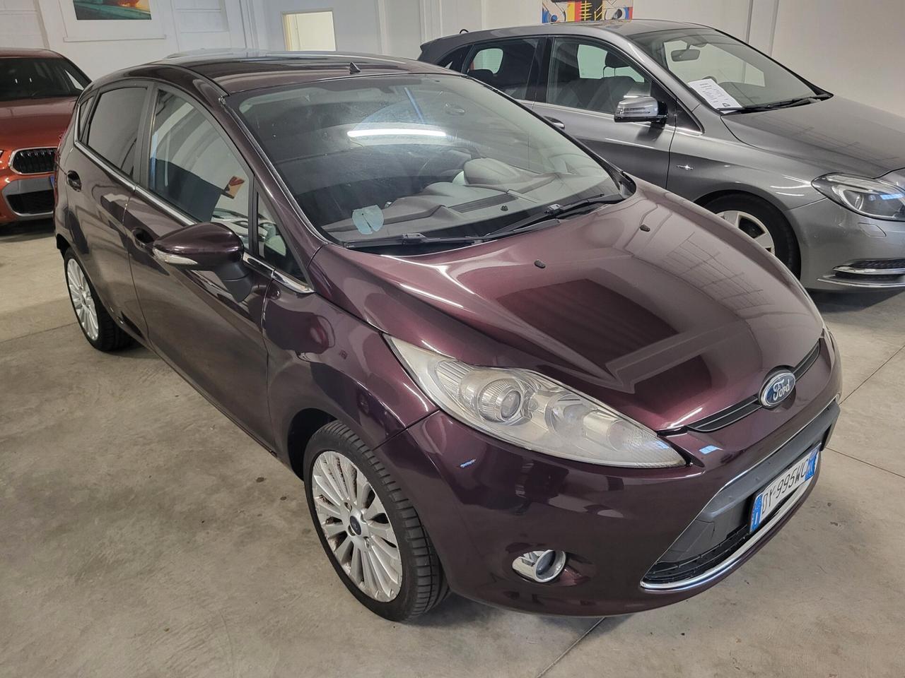 Ford Fiesta Fiesta+ 1.2 82CV 5 porte PREZZO REALE! UNICO PROPRIETARIO! GARANZIA 12 MESI!