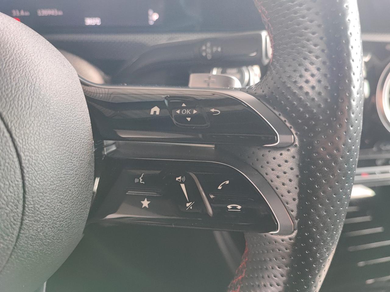 Mercedes-benz A 200 d Automatic AMG Line Premium Plus FULL+++