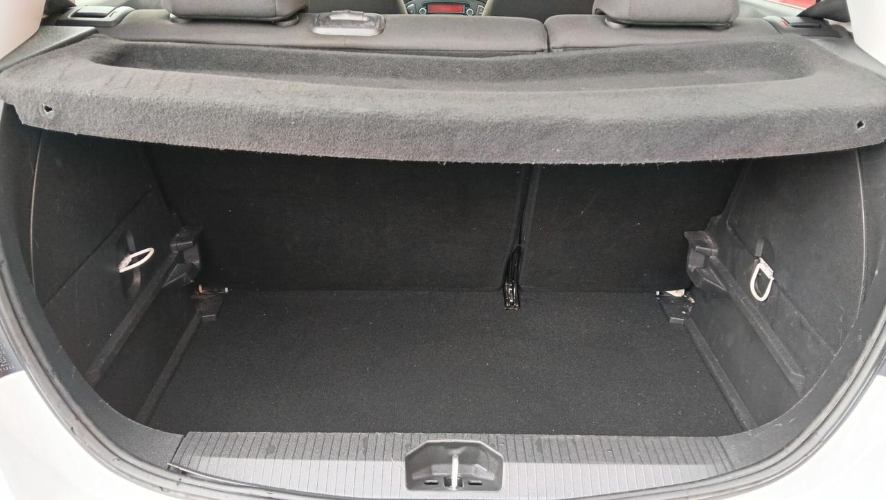 OPEL CORSA 1.2 BENZ-GARANZIA FULL