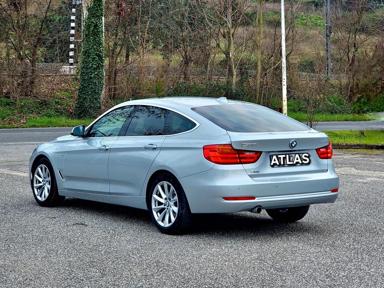 Bmw 3er Gran Turismo 320d xDrive Gran Turismo Luxury 2015-E6