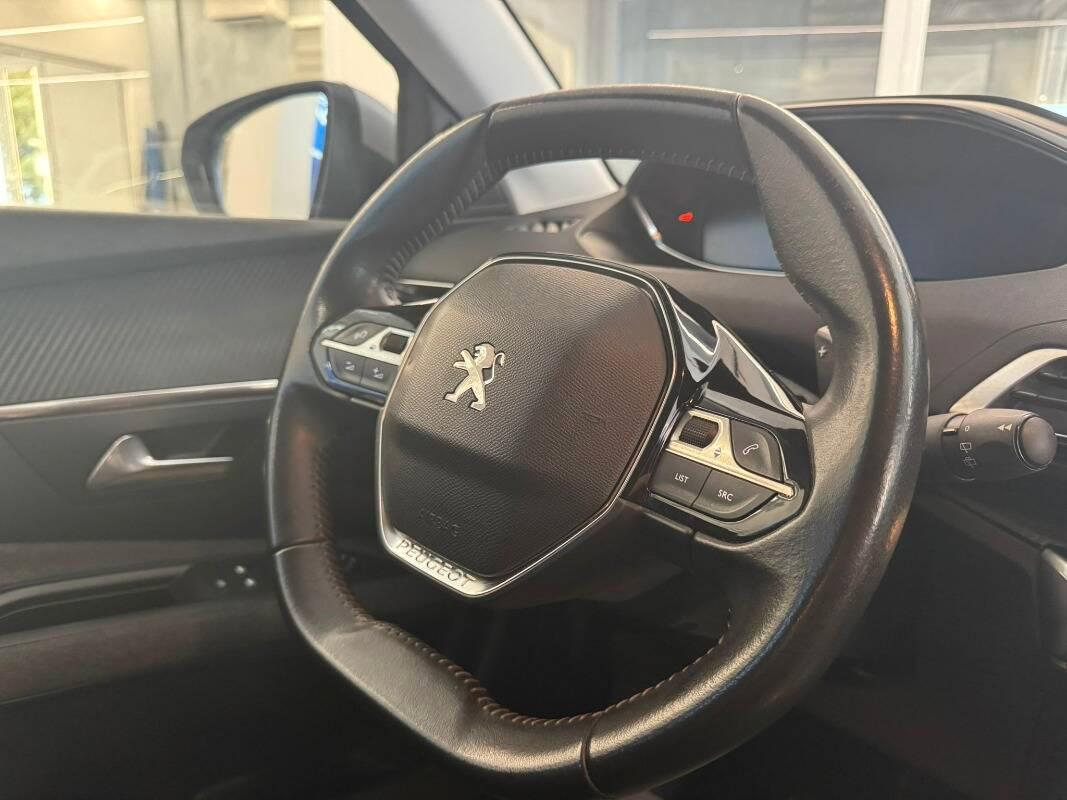 Peugeot 3008 II 1.5 bluehdi Allure Pack s&s 130cv eat8
