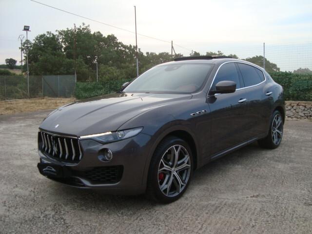 Maserati Levante V6 Diesel 275 CV AWD Granlusso Q4