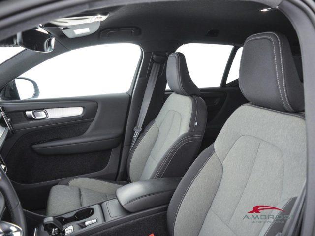 VOLVO XC40 T2 automatico Core
