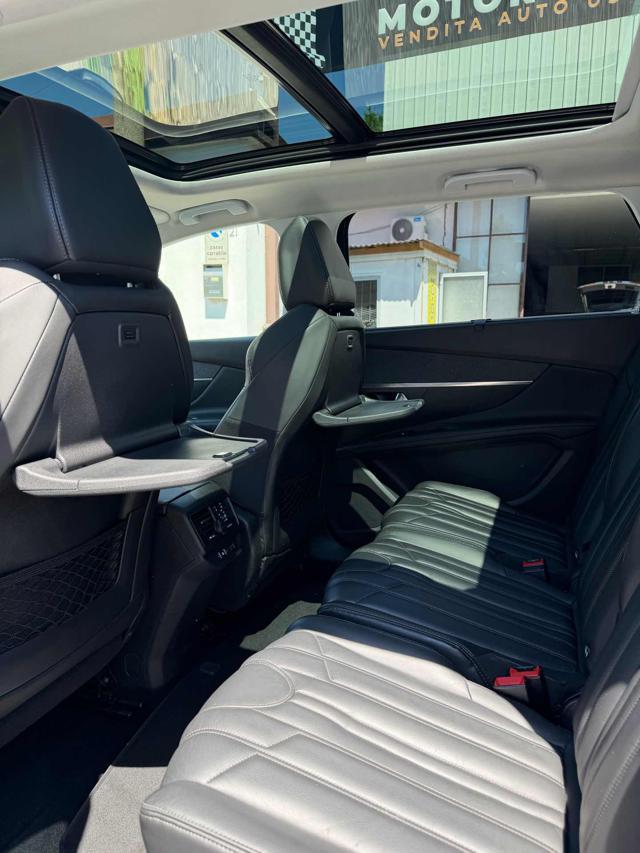 PEUGEOT 5008 PureTech Turbo 130 S&S Allure