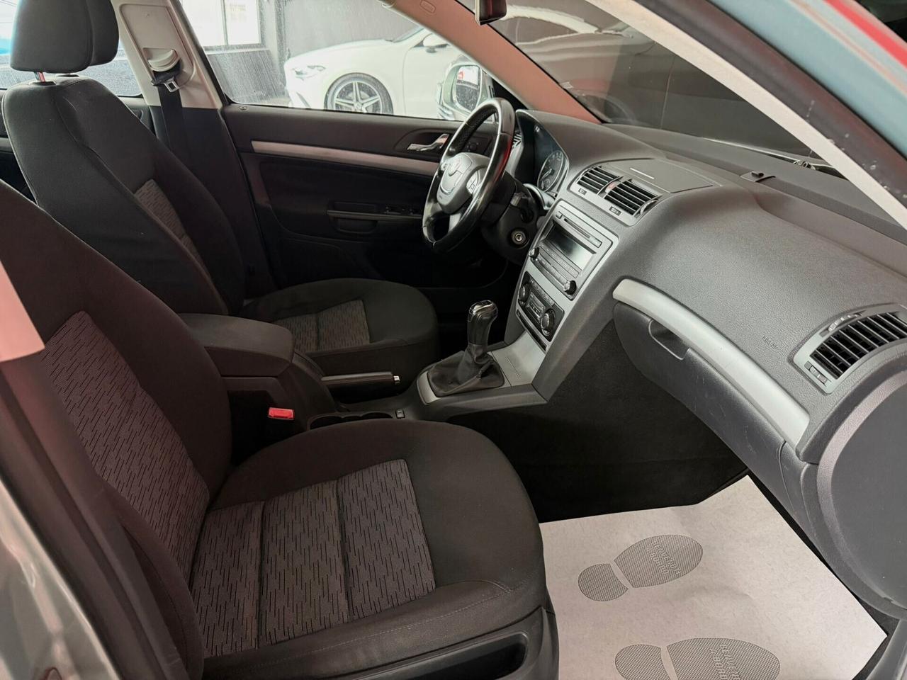 Skoda Octavia 2.0 TDI 140CV Elegance 4x4