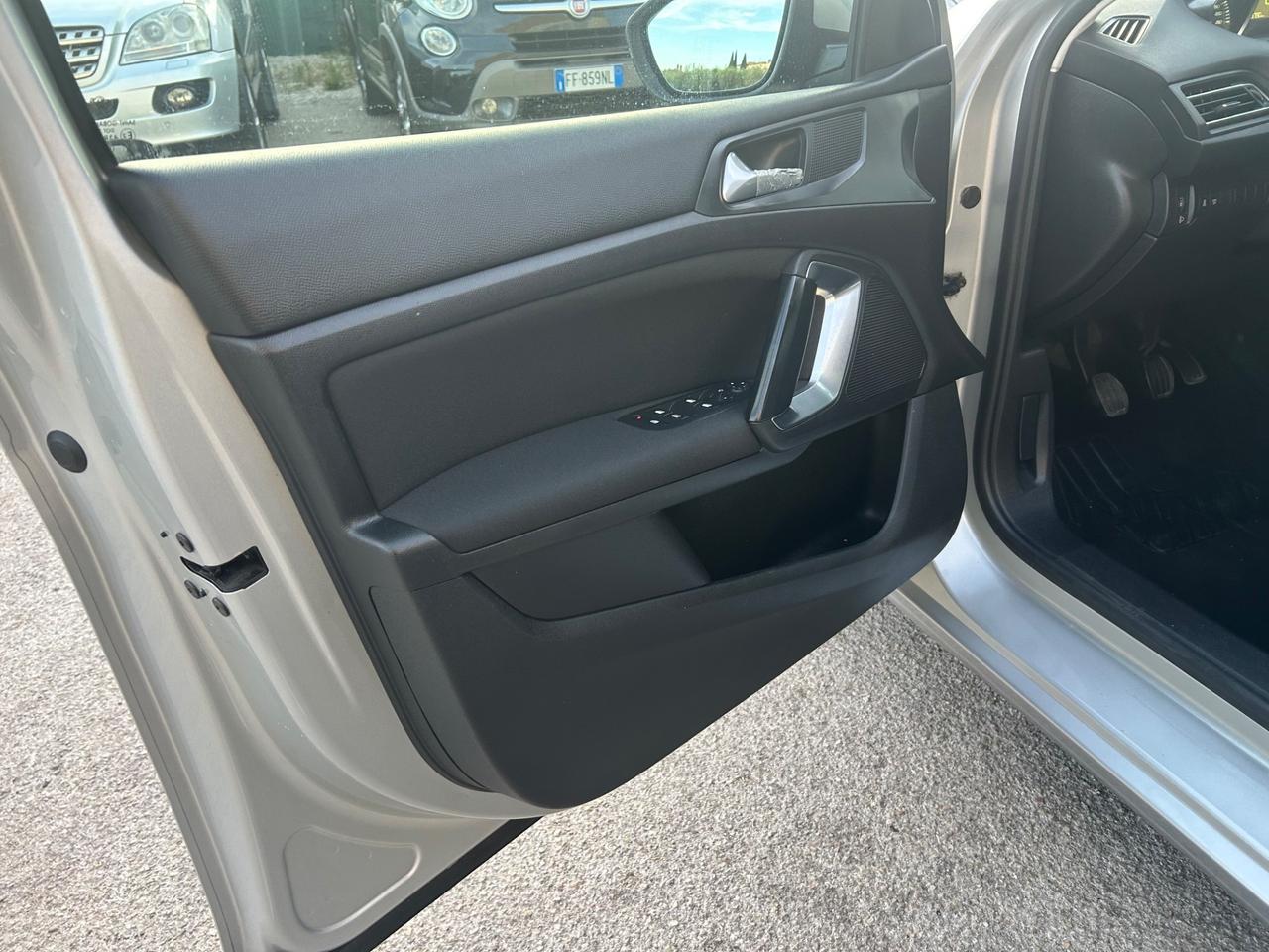 Peugeot 308 BlueHDi 120 S&S SW Euro6
