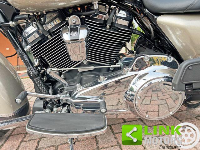 HARLEY-DAVIDSON FLHR Road King 107 ABS