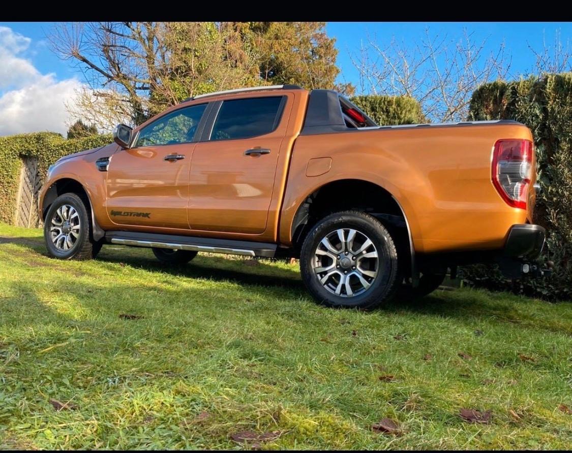 Ford Ranger 2.0 TDCi aut. 213CV DC Wildtrak 5 posti Restyling
