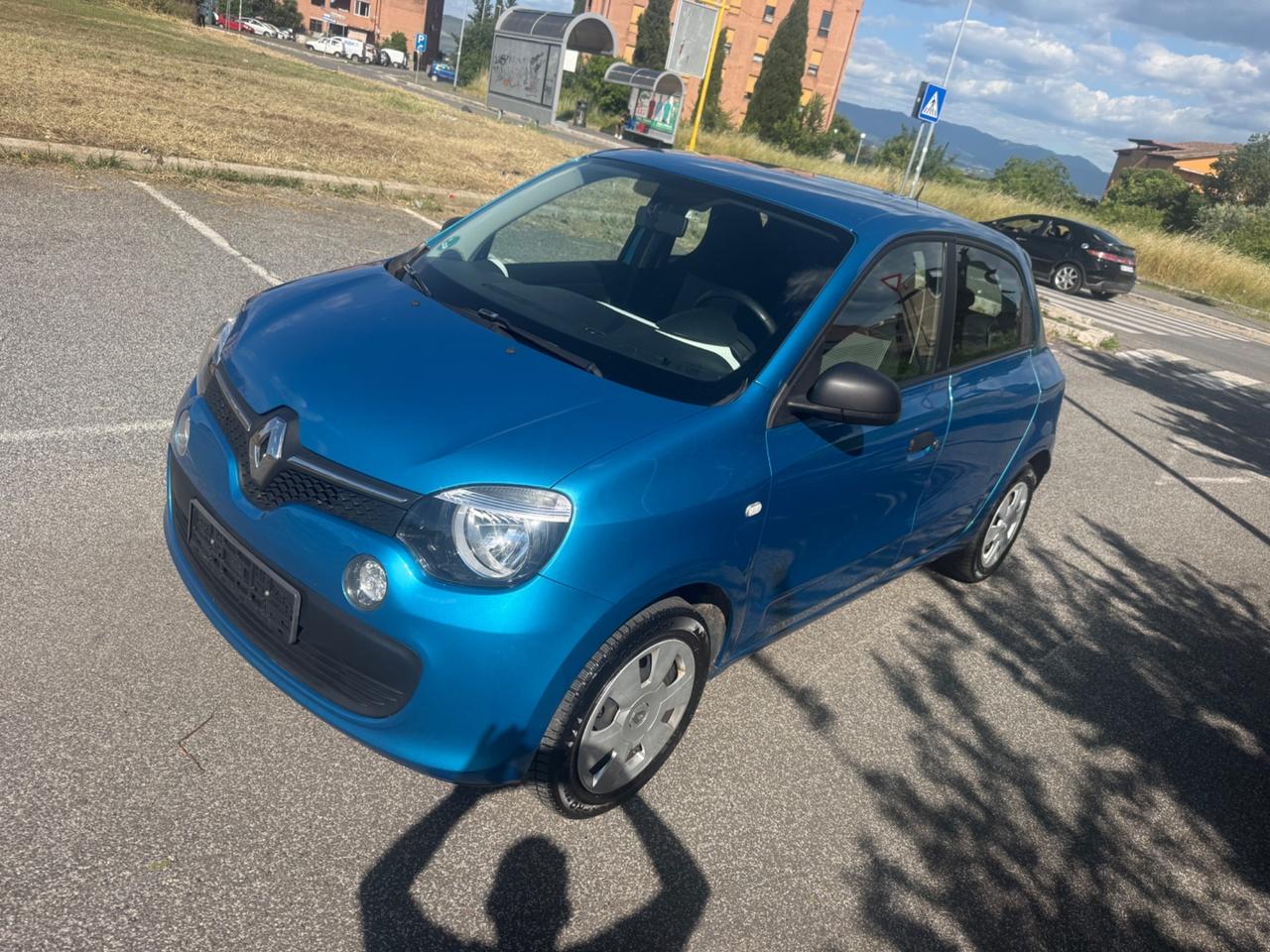 Renault Twingo euro 6 90000km garanzia permute