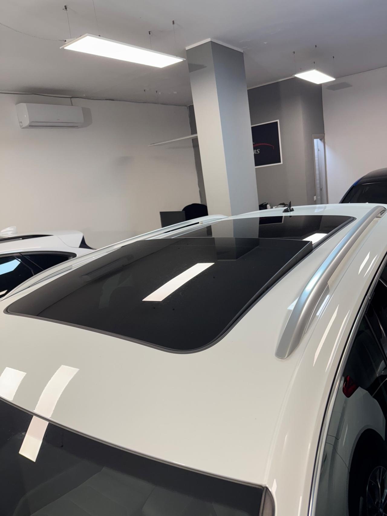 VOLKSWAGEN TIGUAN 2.0 TDI 190 CV TETTO APRIBILE