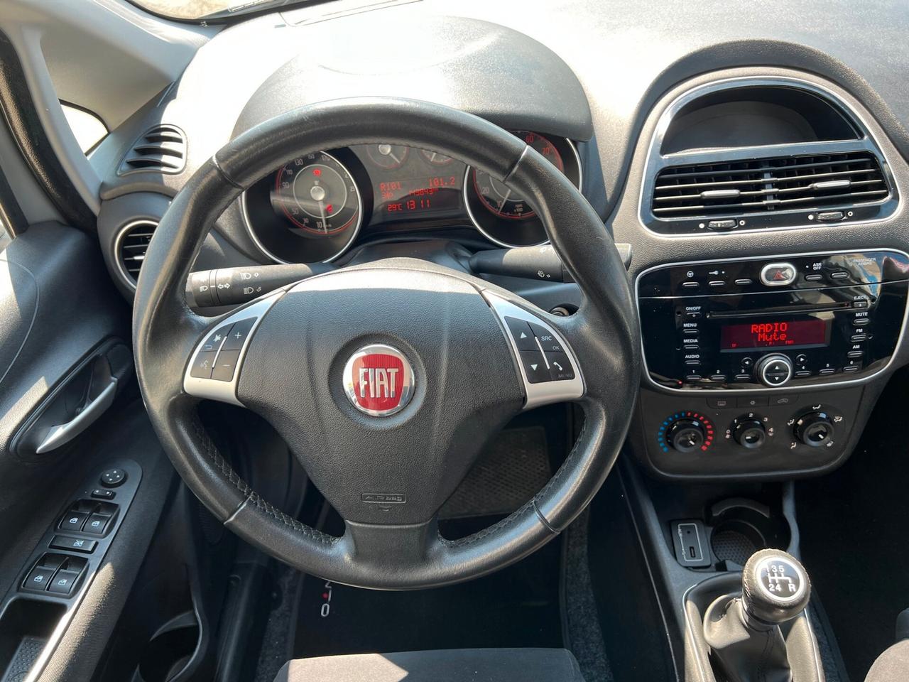 Fiat Punto 1.2 8V 5 porte Lounge / OK NEOPATENTATI