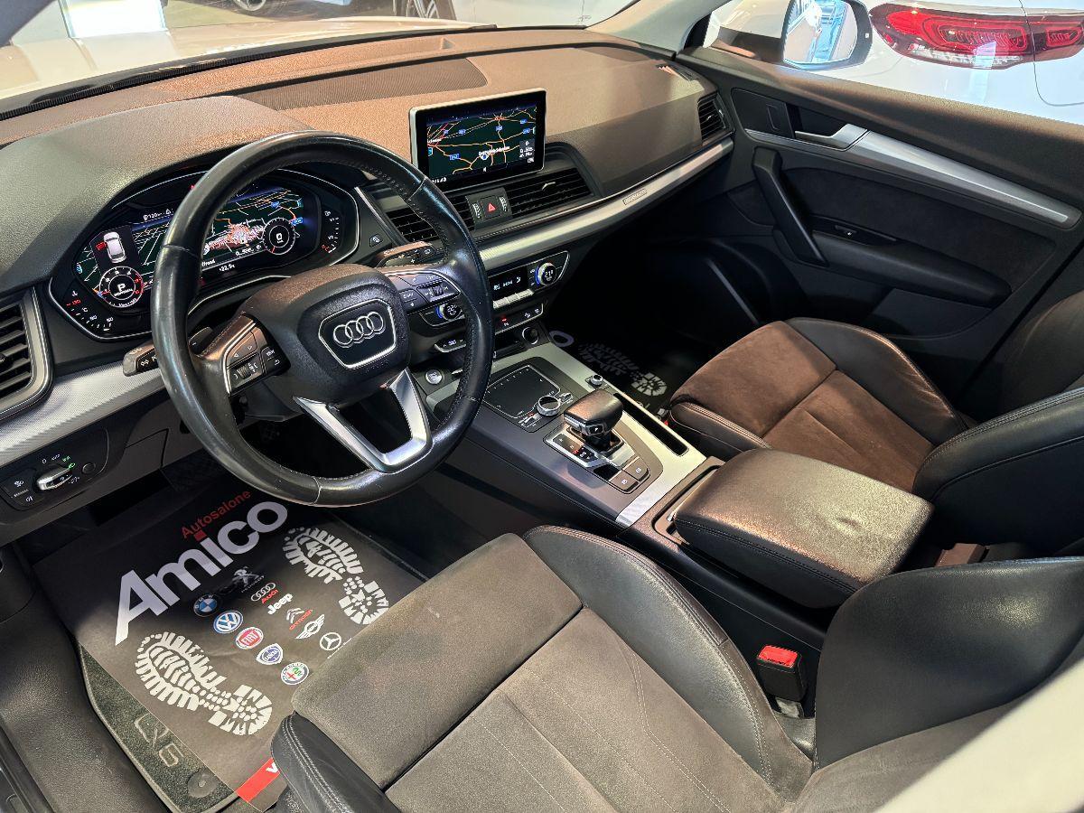 AUDI - Q5 - 2.0 TDI 190CV quattro S-tronic Cokpit