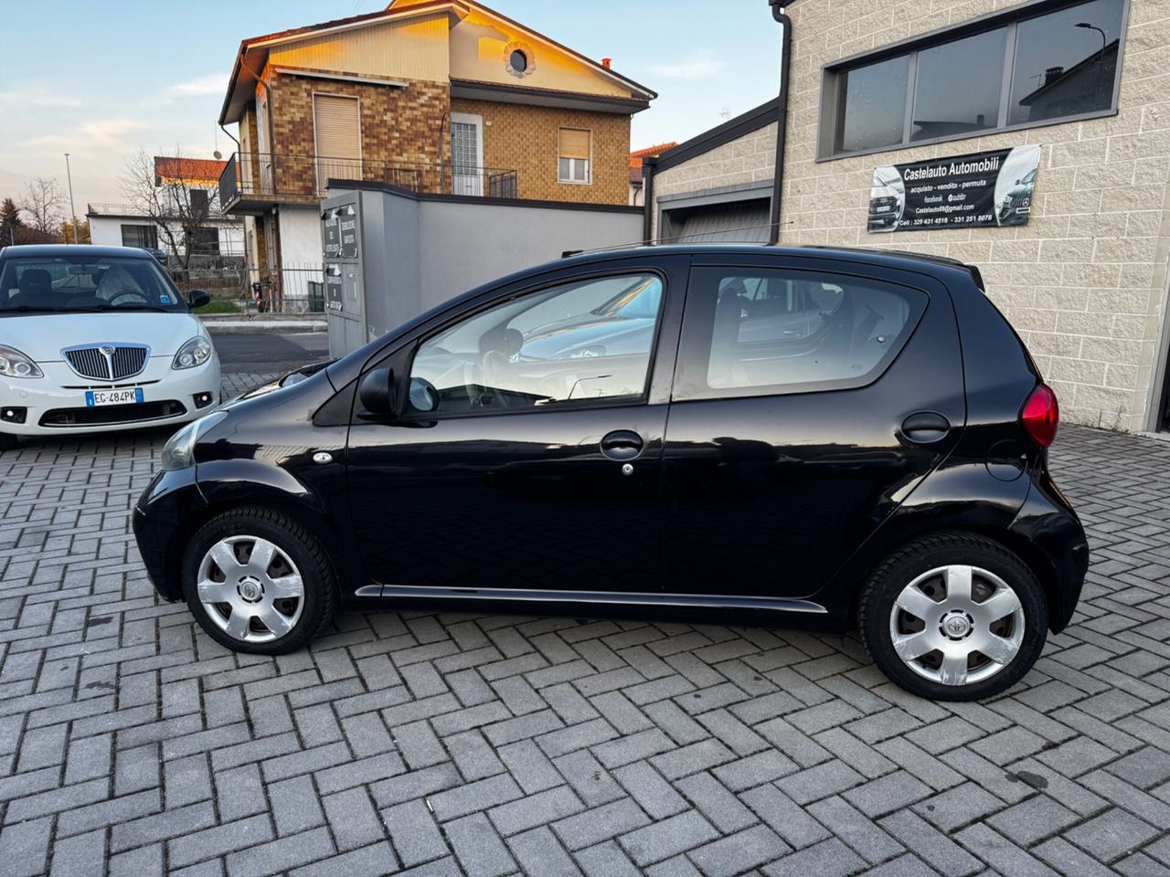 Toyota Aygo 1.0 12V VVT-i 5 porte