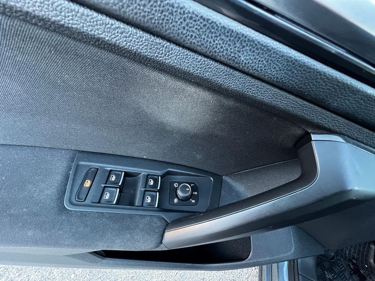 Volkswagen Tiguan Sport 1 #50918
