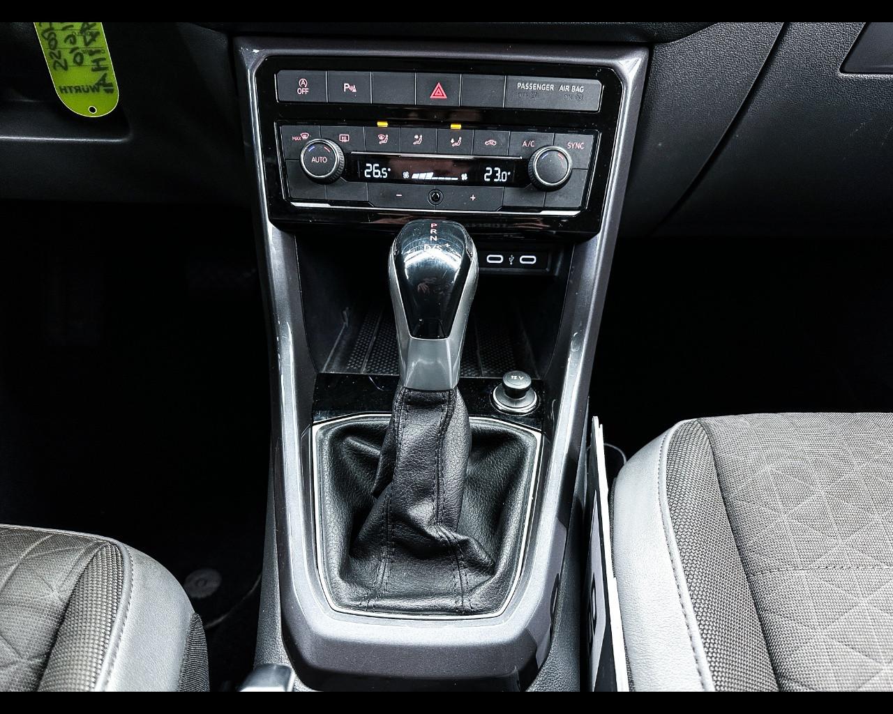 VOLKSWAGEN T-Cross - T-Cross 1.0 TSI 110 CV DSG Advanced