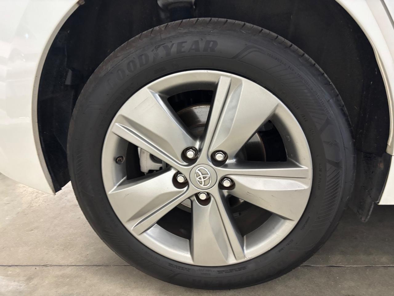 Toyota Verso 1.6 D-4D | 7 POSTI |