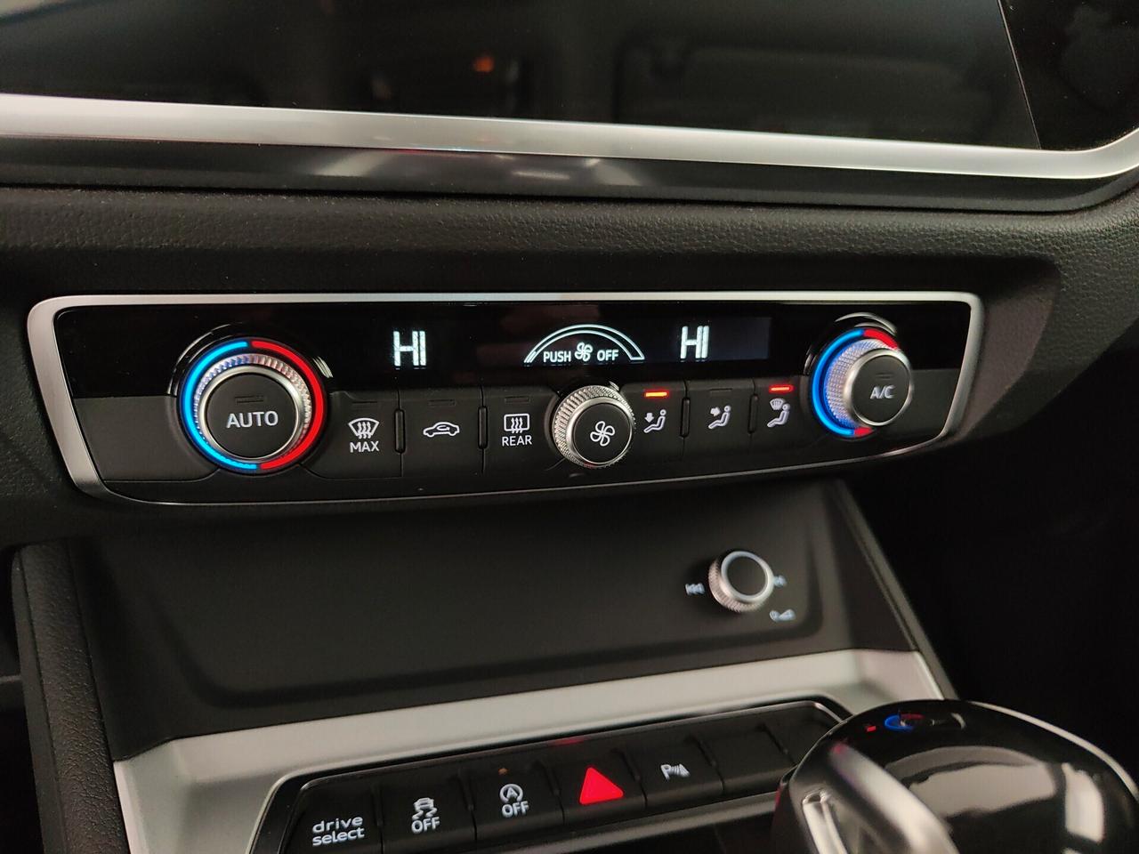 Q3 SPB 35 TDI quattro S tronic Business Plus