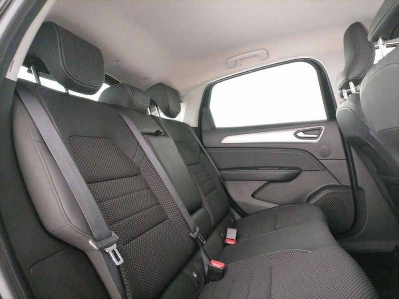 Renault Arkana 1.6 E-Tech full hybrid Intens 145cv