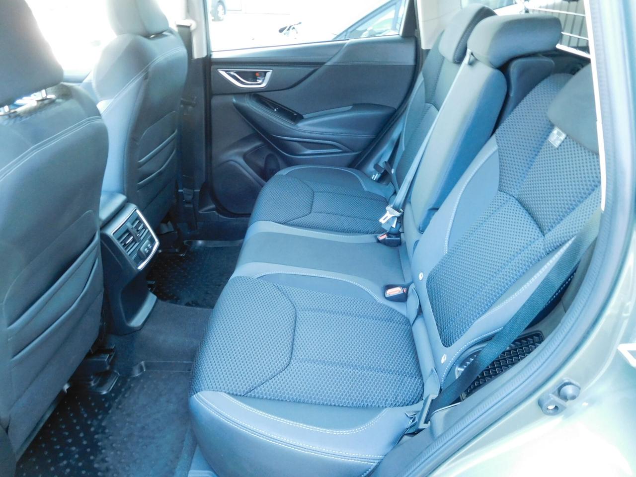 Subaru Forester 2.0 e-Boxer MHEV CVT Lineartronic Premium 150cv GANCIO TRAINO