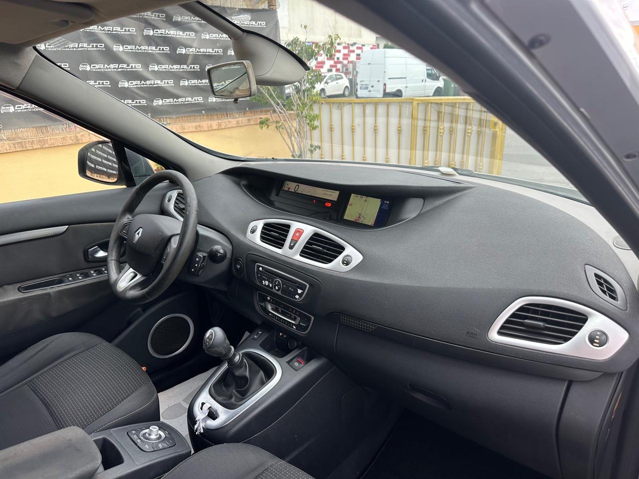 Renault Scénic 1.5 dCi 110CV Dynamique 7 POSTI