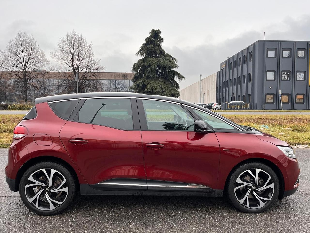 Renault Scenic Renault Scénic 1.6 dCi Energy Bose 160CV EDC 03/2018 – Cambio Automatico – 127.000 km – Euro 6b – 12